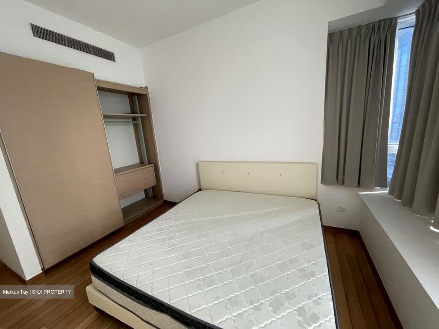 Marina Bay Residences (D1), Condominium #584971391